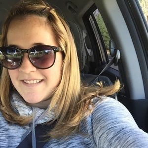 Meet your Posher, Shannon